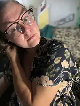 HTXBELLE online show from 03-27-26, 08:48