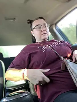 HTXBELLE online show from 04-06-26, 10:33