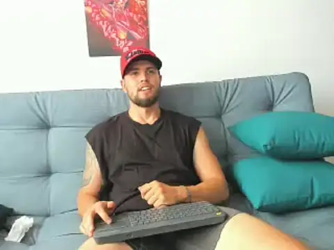 Snapshot of bastianwatson10 chatting on 02-27-25, 08:20 bastianwatson10 online show from 02-27-25, 08:20