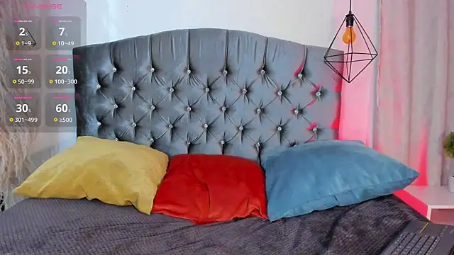 iiangel  online show from 10-23-25, 03:06