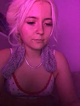 Blondie Sofia Essexbabe online show from 09-11-25, 11:49