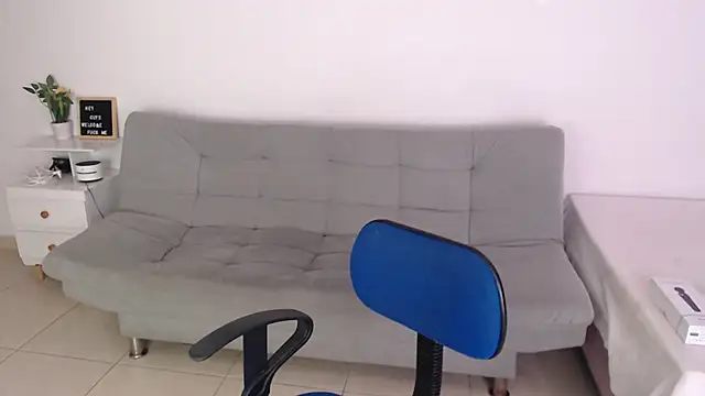 emily-777 online show from 12-02-25, 07:42