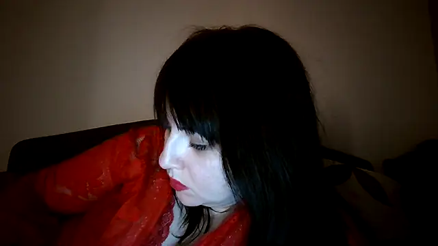 Snapshot of KamillaLaLove chatting on 02-21-25, 08:05 KamillaLaLove online show from 02-21-25, 08:05