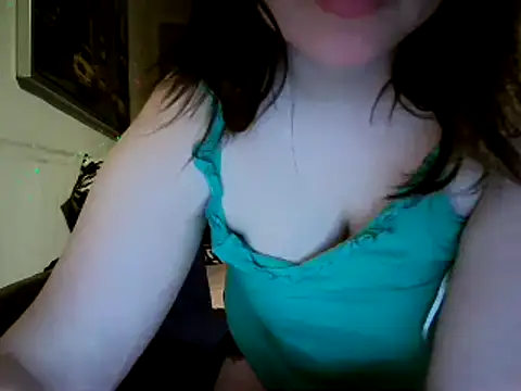 Snapshot of KamillaLaLove chatting on 03-01-25, 12:50 KamillaLaLove online show from 03-01-25, 12:50