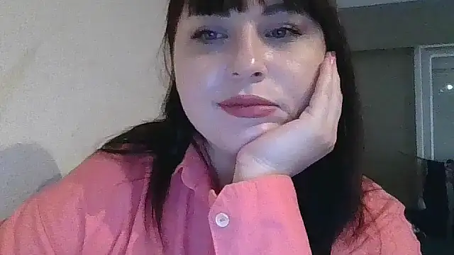 Snapshot of KamillaLaLove chatting on 10-04-25, 11:03 KamillaLaLove online show from 10-04-25, 11:03