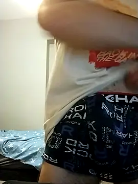 Snapshot of raskolnikovw chatting on 09-15-25, 07:14 raskolnikovw online show from 09-15-25, 07:14