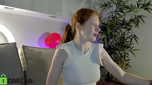 Sandra Wi1son online show from 02-05-26, 01:43