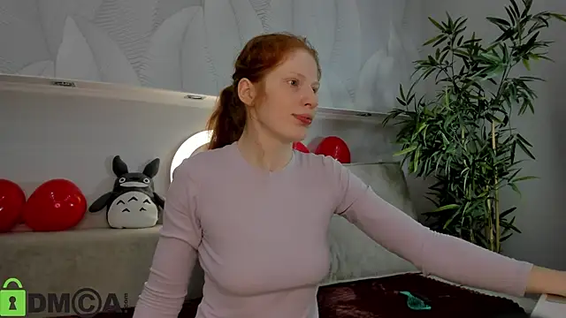 Sandra Wi1son online show from 02-11-26, 01:43