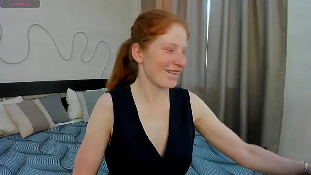 Snapshot of Sandra_Wi1son chatting on 06-08-26, 01:39 Sandra Wi1son online show from 06-08-26, 01:39