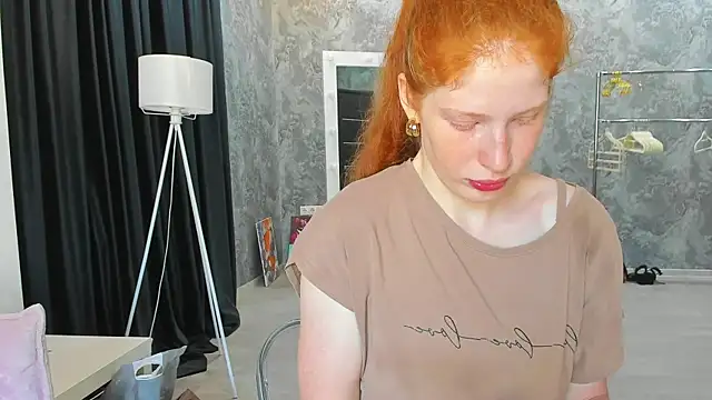 Snapshot of Sandra_Wi1son chatting on 06-16-26, 01:41 Sandra Wi1son online show from 06-16-26, 01:41