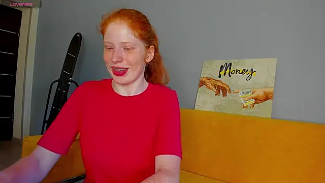 Sandra Wi1son online show from 06-29-26, 03:35
