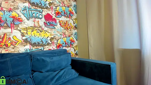 Sandra Wi1son online show from 07-20-26, 01:31