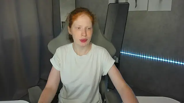 Sandra Wi1son online show from 07-30-26, 01:37