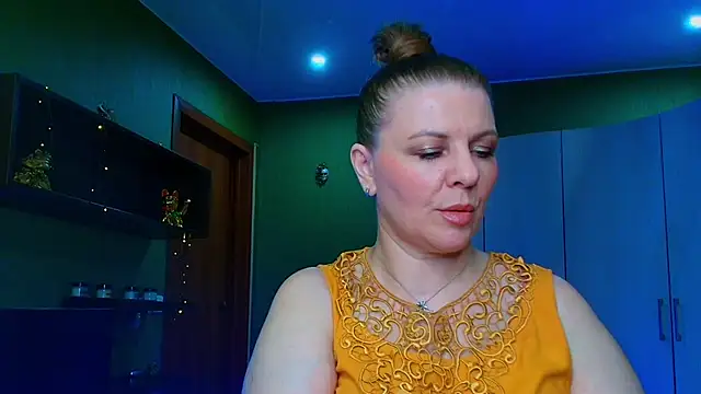 VeronikawGold online show from 05-22-26, 06:57