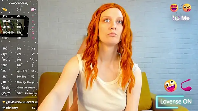 Snapshot of KristinMoore chatting on 03-20-25, 12:43 KristinMoore online show from 03-20-25, 12:43