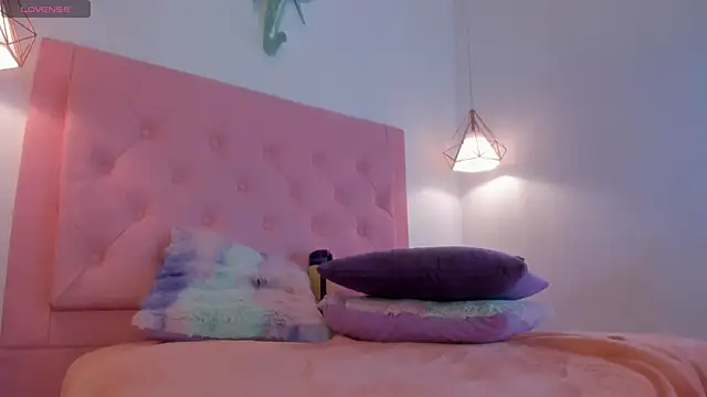 Snapshot of Rachel_rivera chatting on 03-15-25, 11:29 Rachel rivera online show from 03-15-25, 11:29