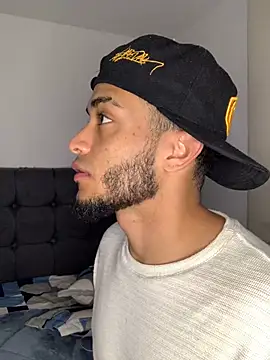 eross chipre  online show from 04-18-26, 11:05