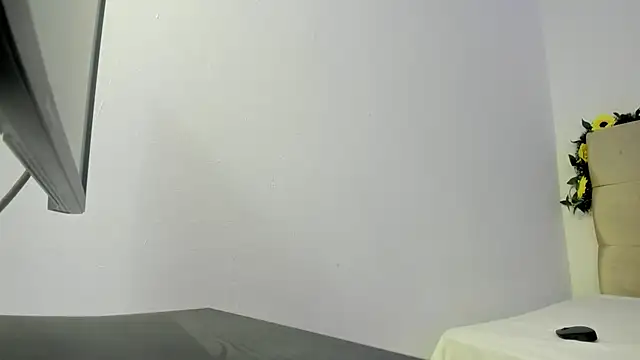 MICHAEL AND SHARON online show from 02-25-25, 02:14