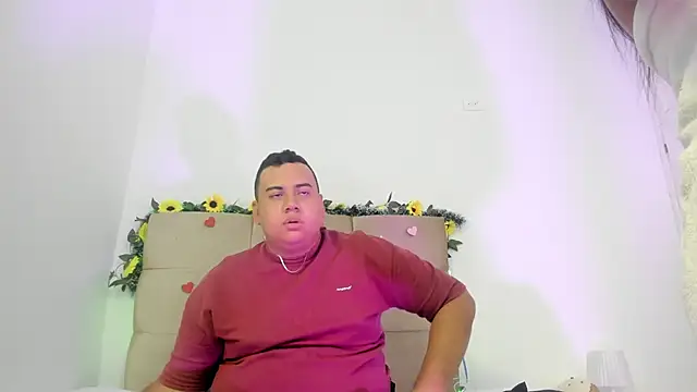 MICHAEL AND SHARON online show from 03-08-25, 05:49