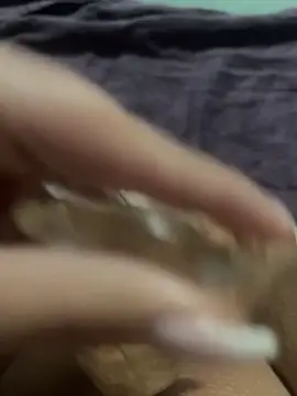 Snapshot of lola__med chatting on 02-24-25, 08:36 lola med online show from 02-24-25, 08:36