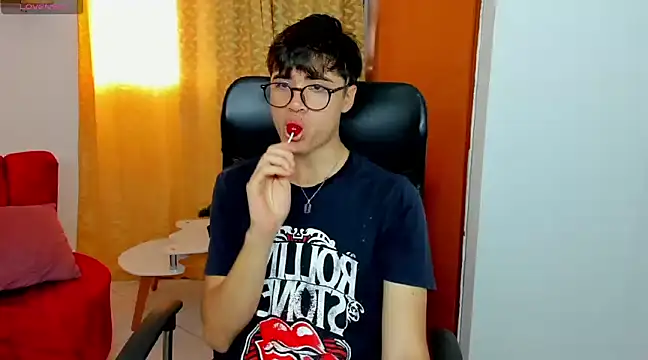 Snapshot of liam_orion chatting on 03-07-25, 06:33 liam orion online show from 03-07-25, 06:33