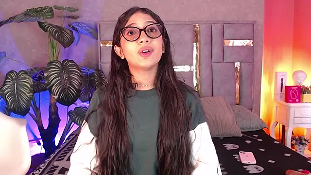 Tyla Ks online show from 09-13-25, 07:35