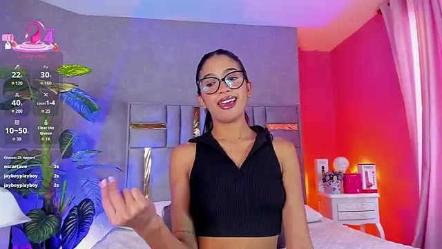 Tyla Ks online show from 04-15-26, 07:58