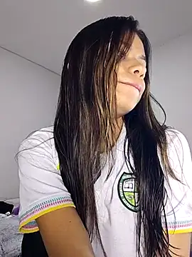 sophia ramirez12 online show from 12-17-25, 09:32