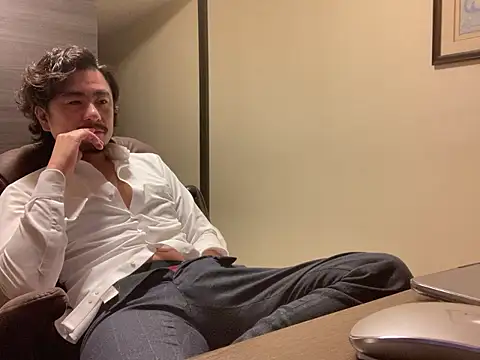 masato1115aa online show from 02-10-26, 12:31