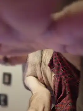 Smallone327 online show from 04-20-26, 03:09