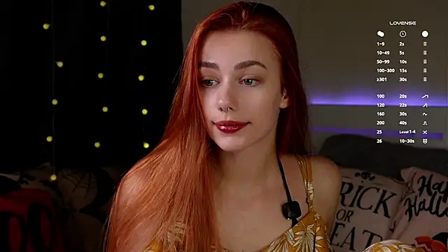 EmilaMills online show from 11-02-25, 11:07