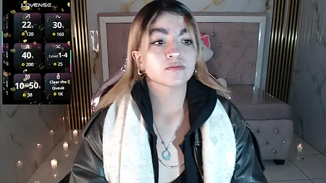 lili conor s online show from 09-13-25, 03:50