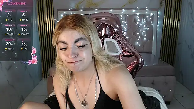 lili conor s online show from 09-26-25, 03:10