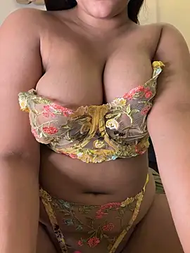 isha sassy online show from 03-21-26, 04:54