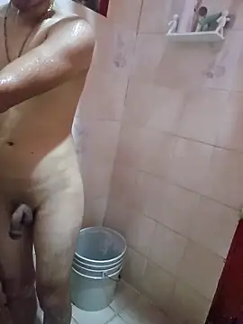 Snapshot of Cesarhott123 chatting on 11-09-25, 02:54 Cesarhott123 online show from 11-09-25, 02:54