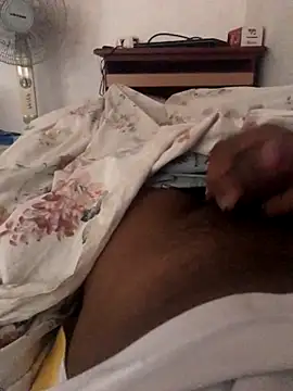 raveshboy10 online show from 09-15-25, 08:03