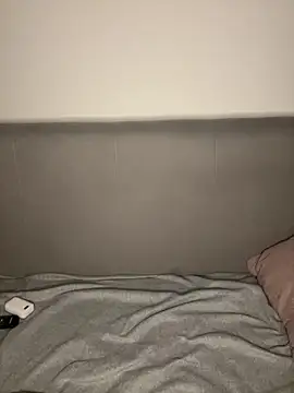 Snapshot of LexiShine8 chatting on 12-01-25, 04:12 LexiShine8 online show from 12-01-25, 04:12