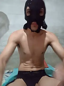 magrinhogostoso696 online show from 07-10-26, 11:46