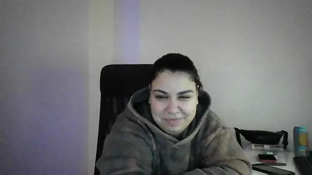 Snapshot of Millie_Joy chatting on 11-14-25, 05:44 Millie Joy online show from 11-14-25, 05:44