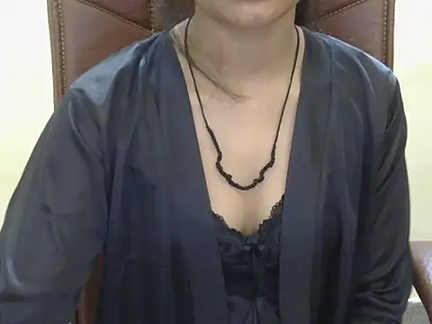 Cute Pihu01 online show from 10-10-25, 07:46