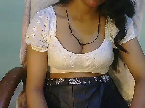 Snapshot of Cute_Pihu01 chatting on 08-06-26, 07:49 Cute Pihu01 online show from 08-06-26, 07:49