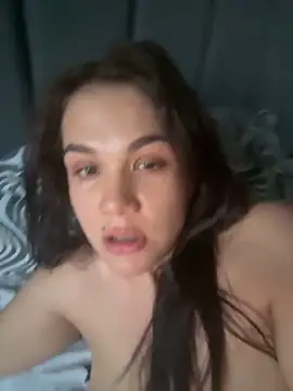 Snapshot of Diva_moon chatting on 02-23-25, 02:40 Diva moon online show from 02-23-25, 02:40