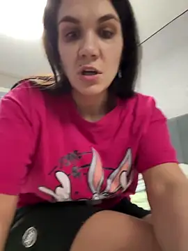 Snapshot of Diva_moon chatting on 02-09-26, 02:59 Diva moon online show from 02-09-26, 02:59