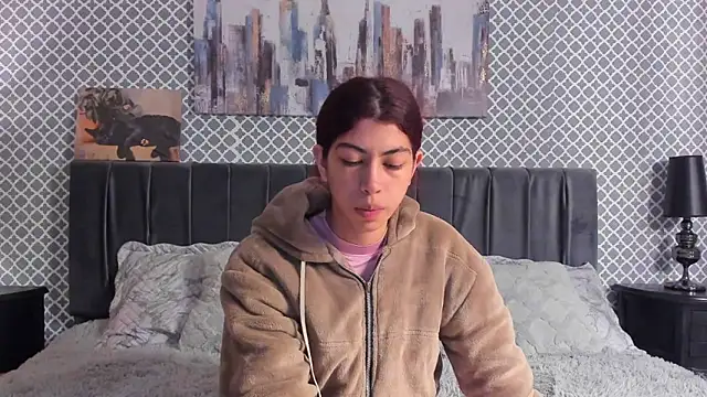 Cassie bloom online show from 02-25-25, 07:31