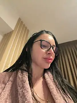 Mia Splash online show from 02-10-26, 07:51