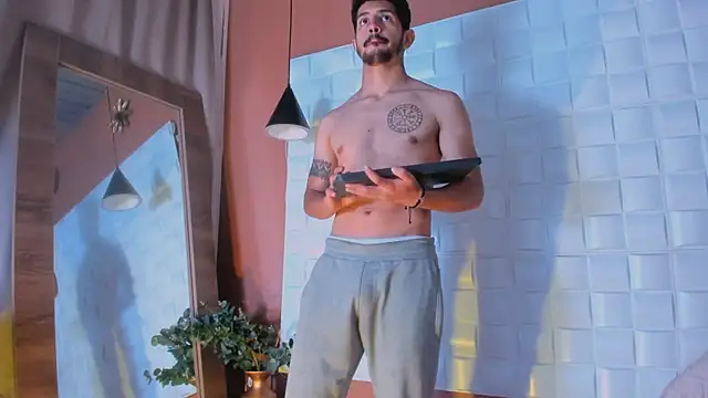 AlejandroStormm online show from 03-19-25, 08:54