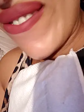 Snapshot of Sexlove1xo chatting on 11-02-25, 12:57 Sexlove1xo online show from 11-02-25, 12:57