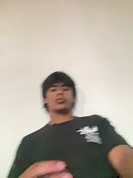 Erickhotddjots online show from 05-11-26, 11:57