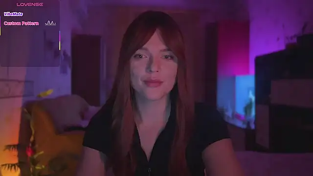 CherryRed Girl online show from 03-28-26, 11:15