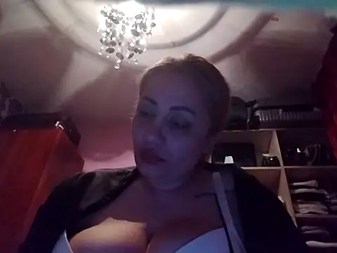 wife45bbw online show from 03-17-25, 06:21